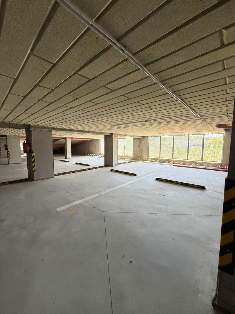 Apartament 3 camere, 2 bai, balcon, etaj intermediar, garaj, Zorilor - Poză 5