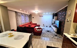 2 Case de vanzare + spatiu comercial | Zona Tiglari | 400 mp - Poză 1