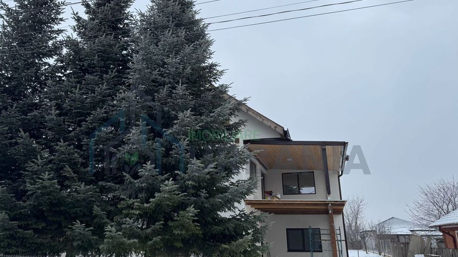 Casă - Iași, com. Holboca – la 10–15 minute de centrul orașului - Poză 2