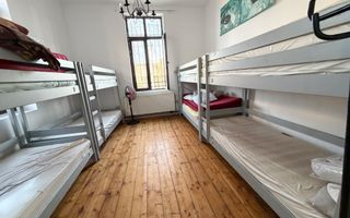 INCHIRIERE CASA | 8 CAMERE | IDEALA HOSTEL / CAZARE SAU ACTIVITATI DIVERSE - Poză 1