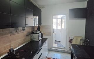 APARTAMENT 3 CAMERE | 75 MP | ETAJ 2 | DECOMANDAT | ROSIORI DE VEDE - Poză 7