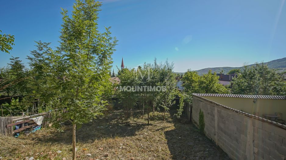 Casa 80 mp cu potential, curte proprie 446 mp renovatala interior - Poză 12