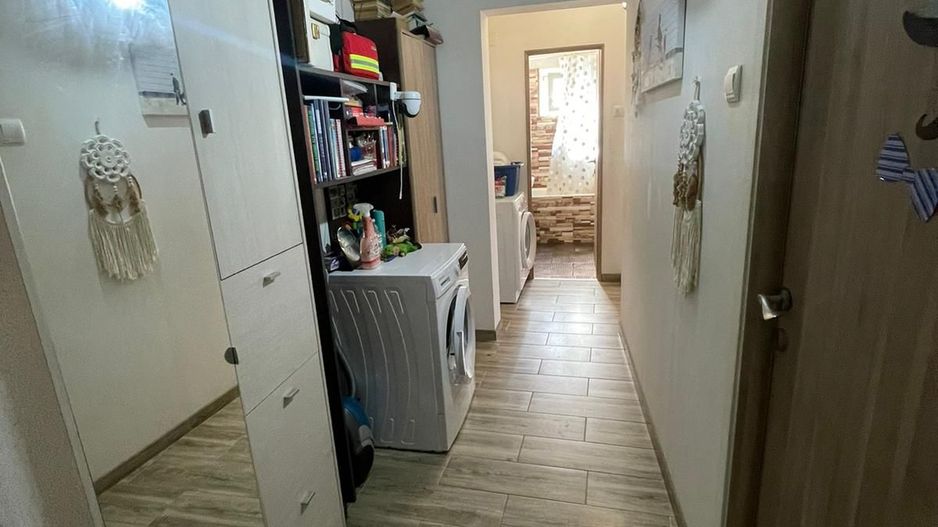 Apartament cu 3 camere de vanzare, zona Cetate - Poză 7