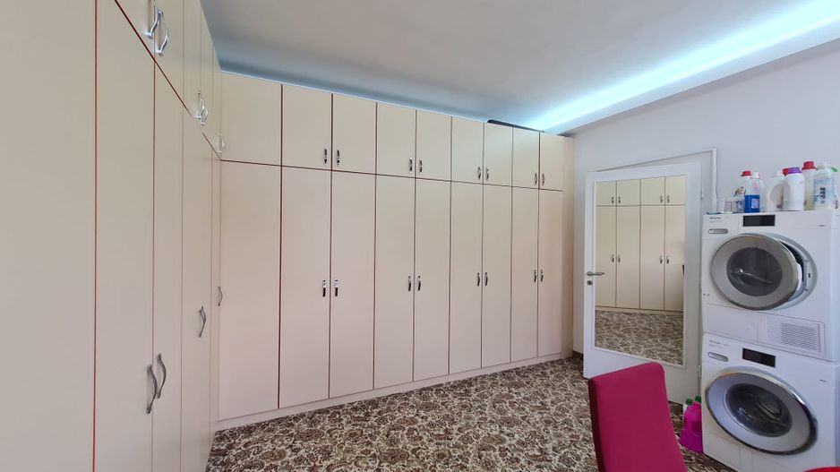 Vila individuala în zona de top - Poză 11