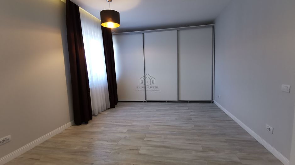 VILA SPATIOASA CU 4 CAMERE LA INCHIRIERE IN COMPLEX REZIDENTIAL OXFORD - Poză 5