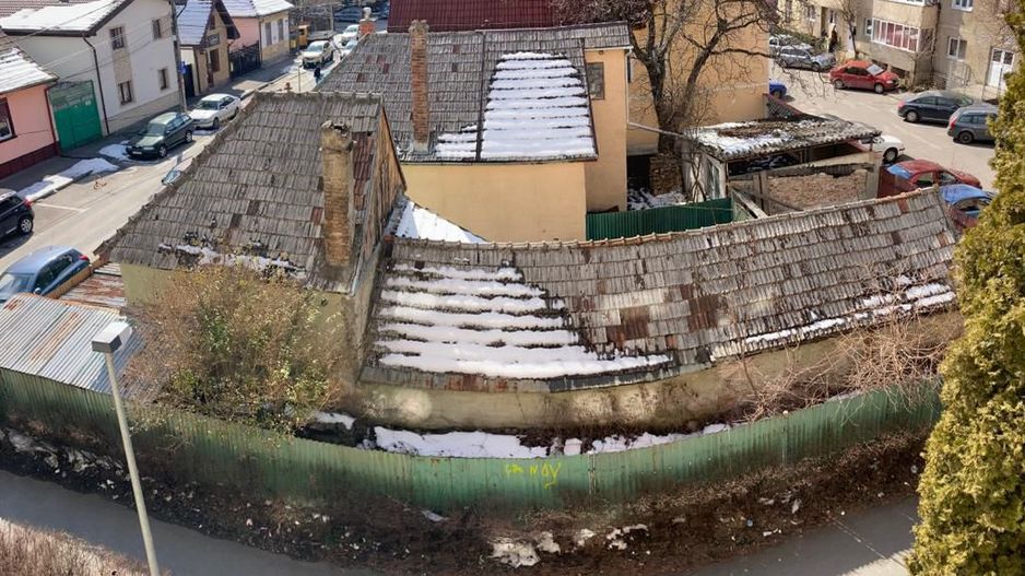 Cartierul Astra, casa batraneasca cu 166mp teren, 83000 euro - Poză 5