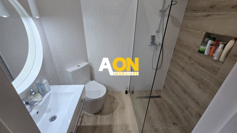 Casa 3 Camere Zona Centru, Complet Renovata si Mobilata - Poză 8