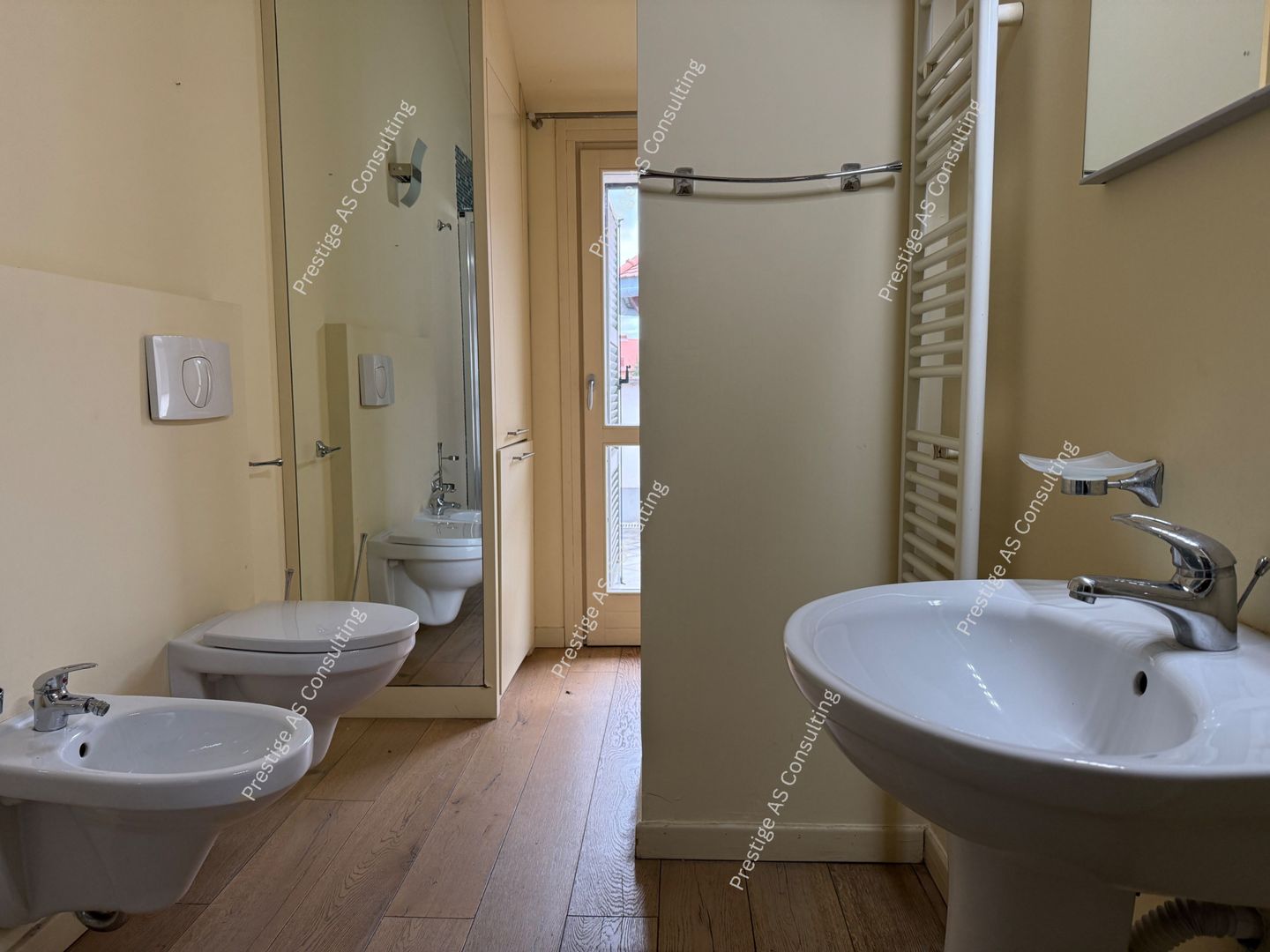 Cladire istorica integral inchiriata | 1.300 mp | colt de strada | Iosefin – TM - Poză 11