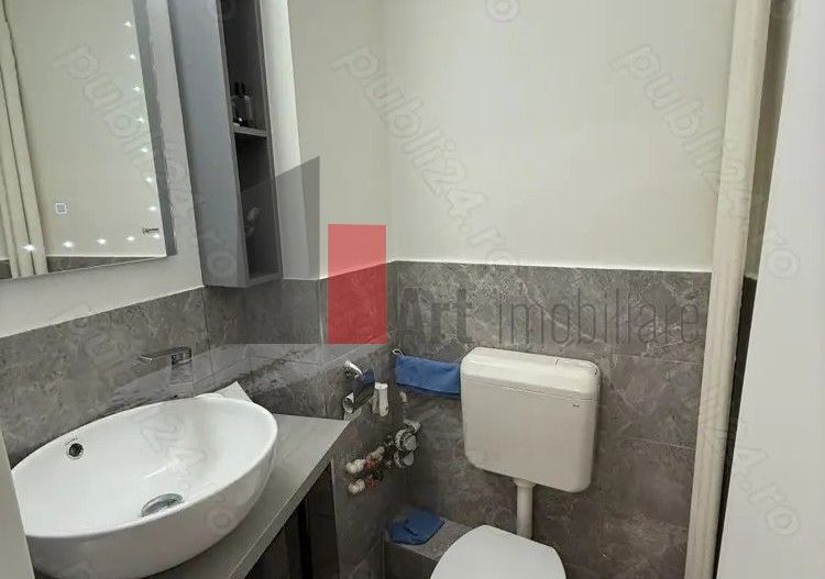 Apartament 3 camere Dristor, Piata Rm. Sarat, renovat - Poză 4