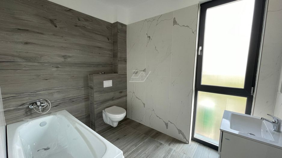 Bloc la asfalt. Etaj 1. Loc de parcare. - Poză 4