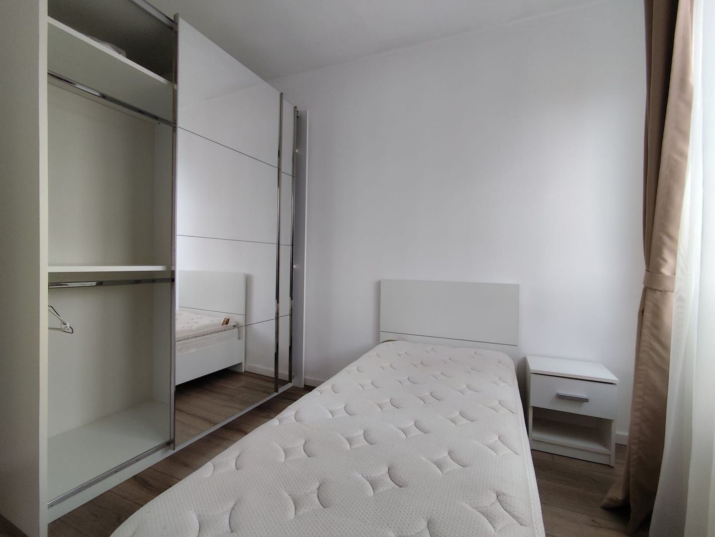 Apartament 3 camere in Cartierul Luceafarul, Oradea - inchiriere - Poză 6