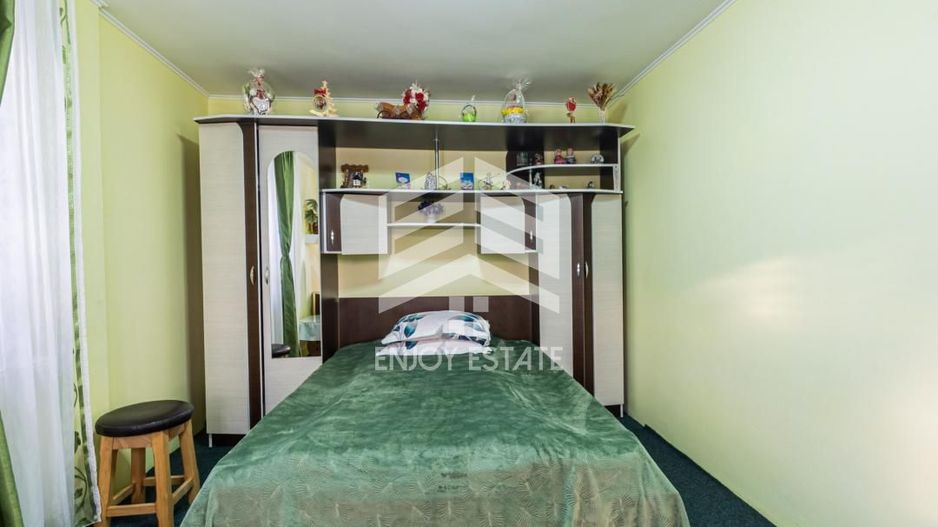 Casă individuală, vedere către Bucegi, la 300 m de Centru, Gară sau Cantacuzino - Poză 25