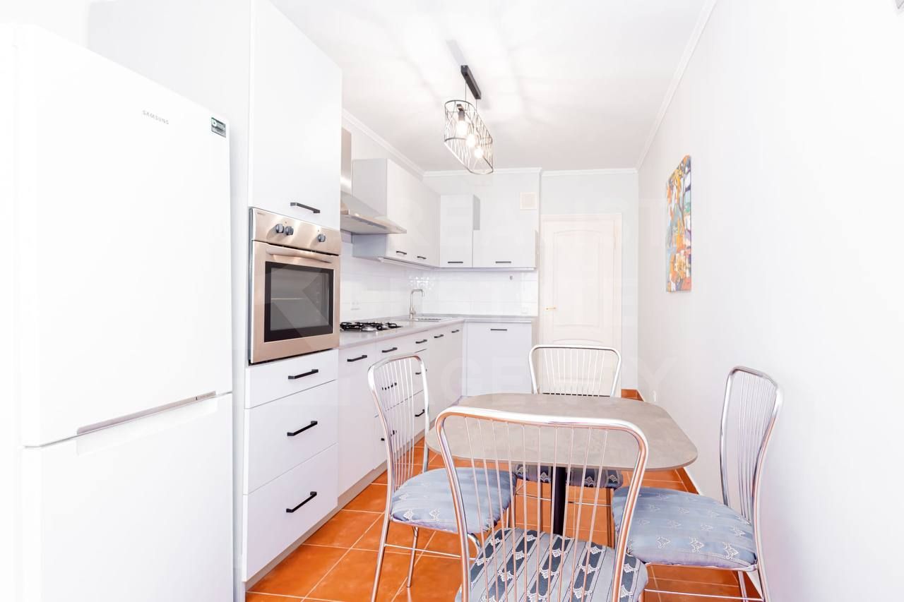 Chirie, apartament, 3 camere, str. Petru Movilă, Centru - Poză 7