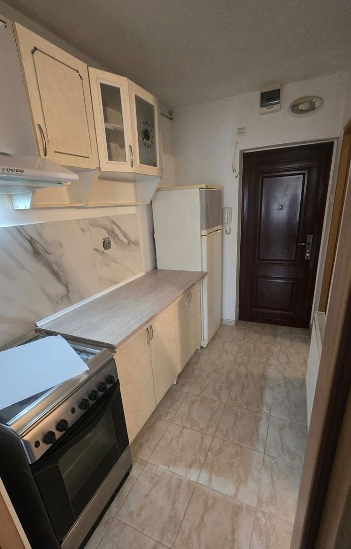 Închiriez garsoniera Tineretului - Poză 4