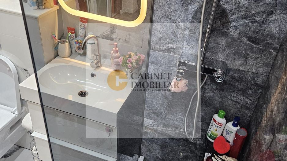 3 Camere-72MP | Decomandat | 4/9 | Credit | Renovat | M Gorjului-5min - Poză 8