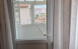 Apartament 2 camere, decomandat - zona Industriala (Sub Stadion) - Poză 5