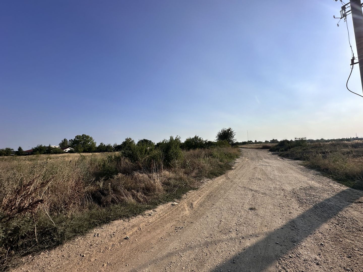 Teren Tancabesti intravilan iesire la lac Snagov - Poză 9