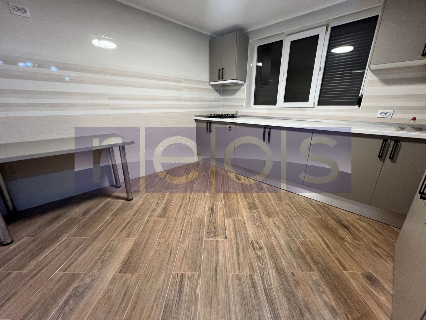 VANZARE CASA S+P+1+M SI SPATIU COMERCIAL | ZONA DRISTOR - Poză 11