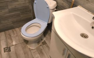 Etaj de inchiriat/ camere+ bai/bucatarie/spalatorie - Poză 28