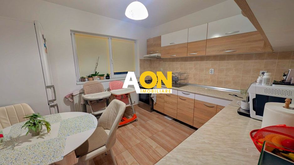 Casă tip înșiruit, D+P+M, 4 camere, garaj, 214 mp teren, zona Centru - Poză 8