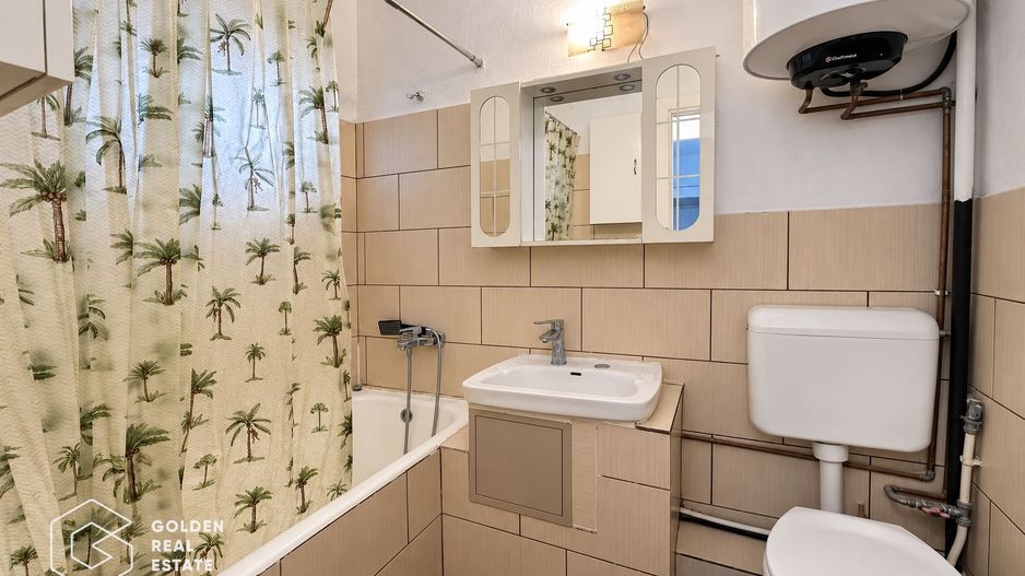 Apartament 4 camere, 86 mp,  decomandat,  Zona Vlaicu-Lebada - Poză 9