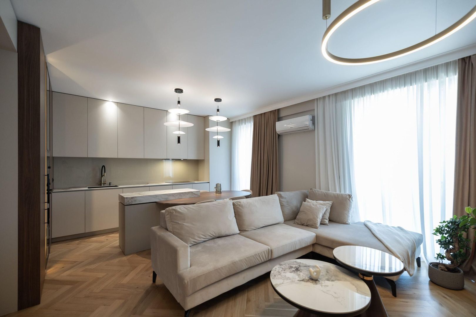 Apartament cu 3 camere finisat premium, parcare subterană - Poză 4