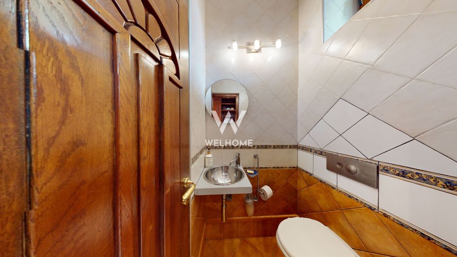 Casa individuala - 7 camere, 278 mp utili - Strand - Poză 12