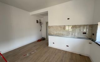 Finisat la cheie. Langa padure. Toate utilitatile - Poză 12