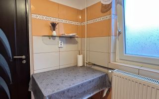 Garsoniera, 4 ap. pe nivel/etaj, conditii moderne. - Poză 10