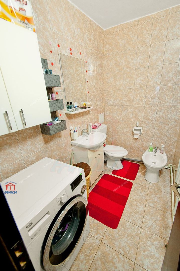 Apartament spatios, renovat, 4 camere, decomandat, etaj 4, Micro 39 - Poză 18