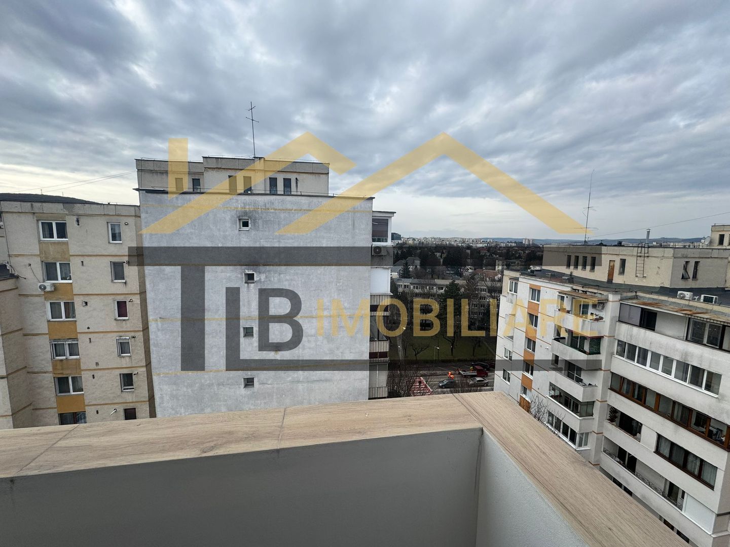 Apartament de 3 camere, 70 mp, decomandat, Zona Fortuna - Poză 15