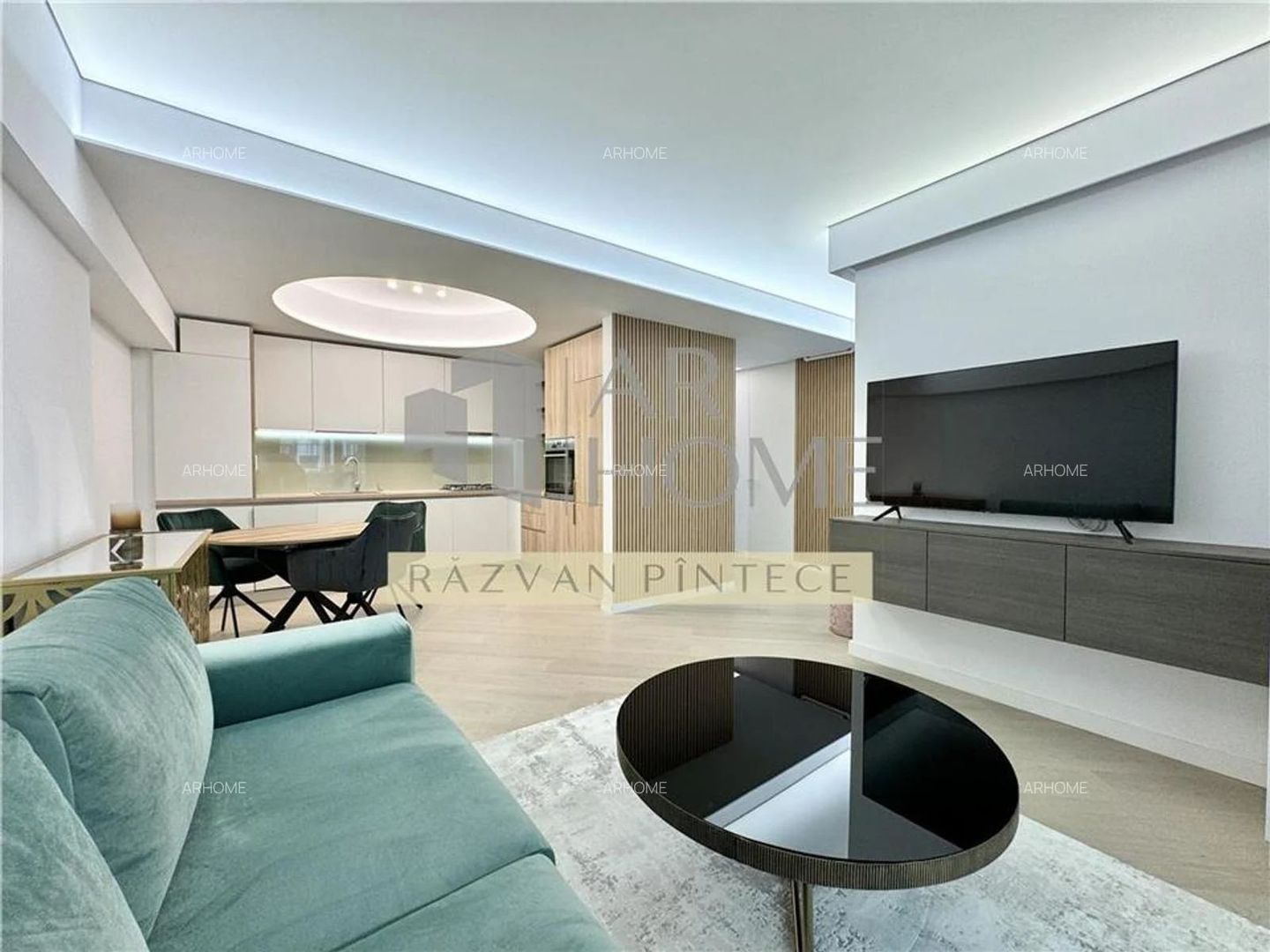 Apartament cu 3 camere decomandat - Cortina North - Poză 3