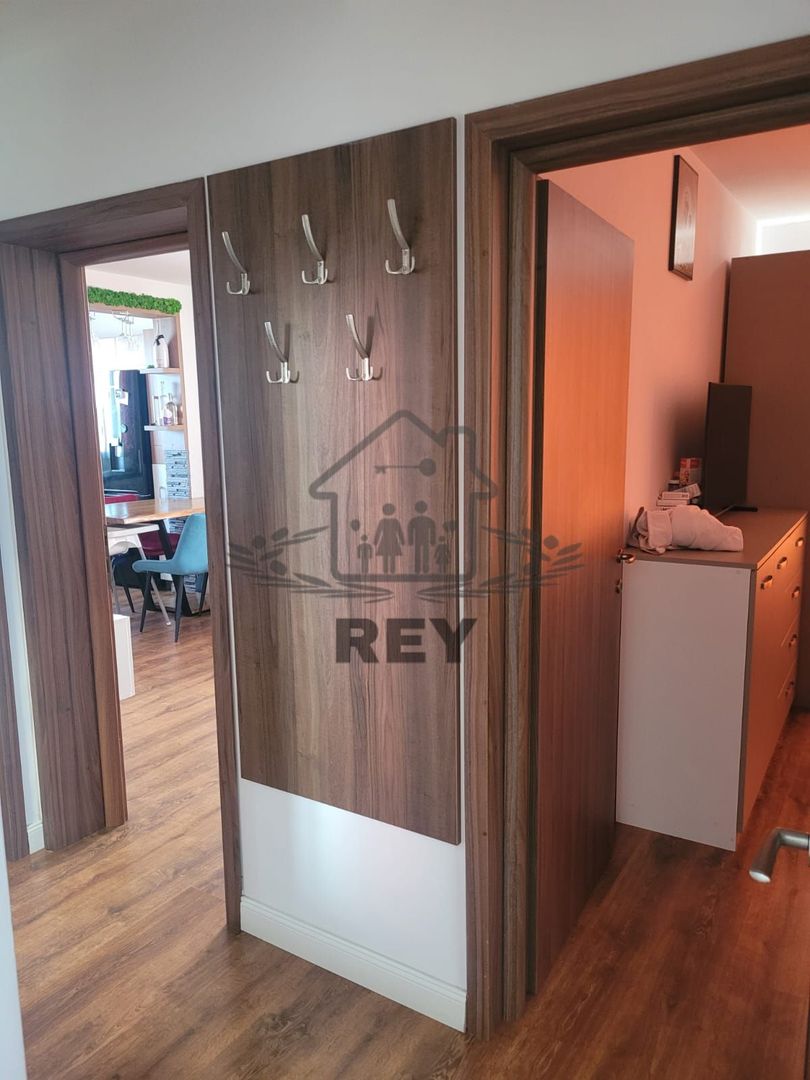 Apartament 3 camere - Poză 2