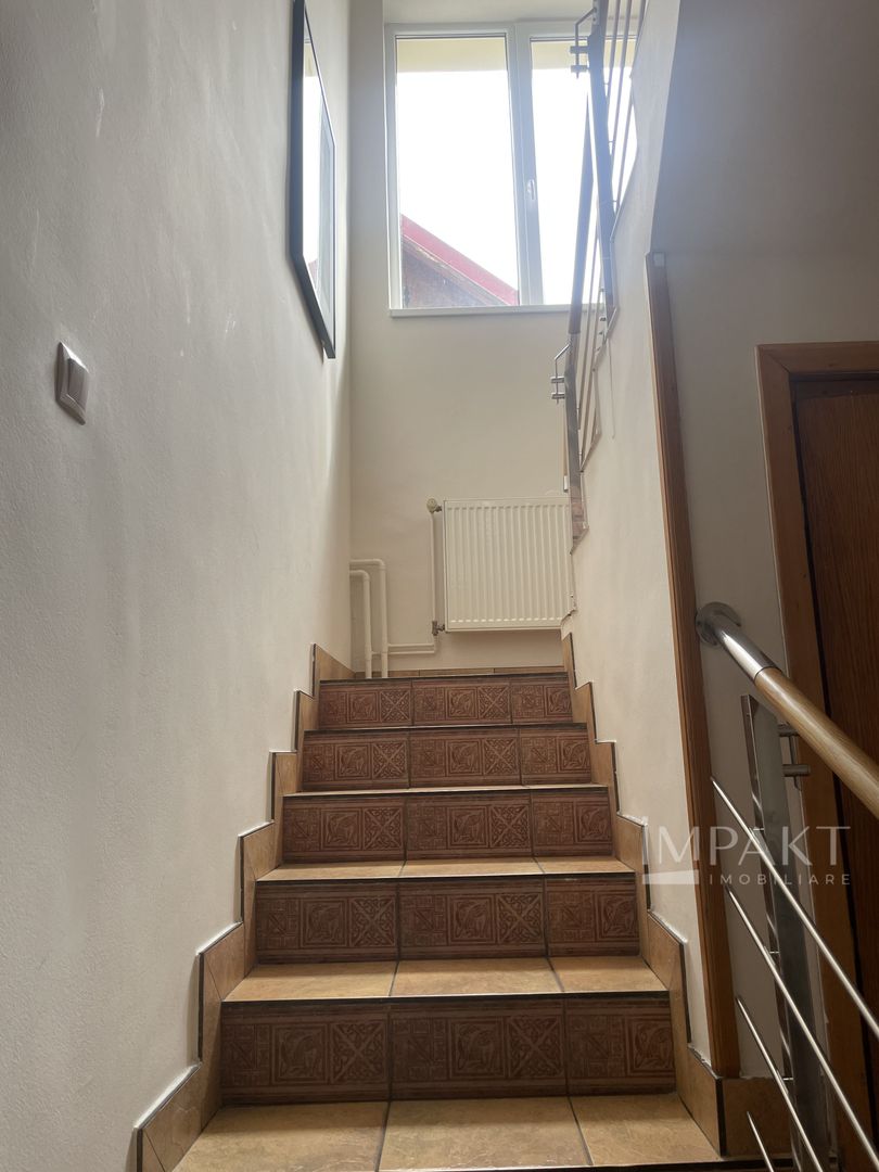 Clădire cu destinație comercială, situată într-o zonă Centrala! - Poză 10