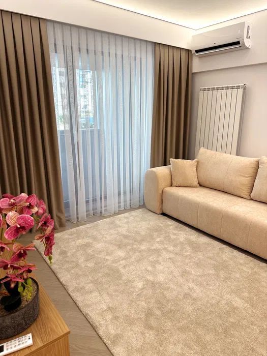 De închiriat – Apartament 3 camere de lux, Cortina North – Pipera - Poză 1