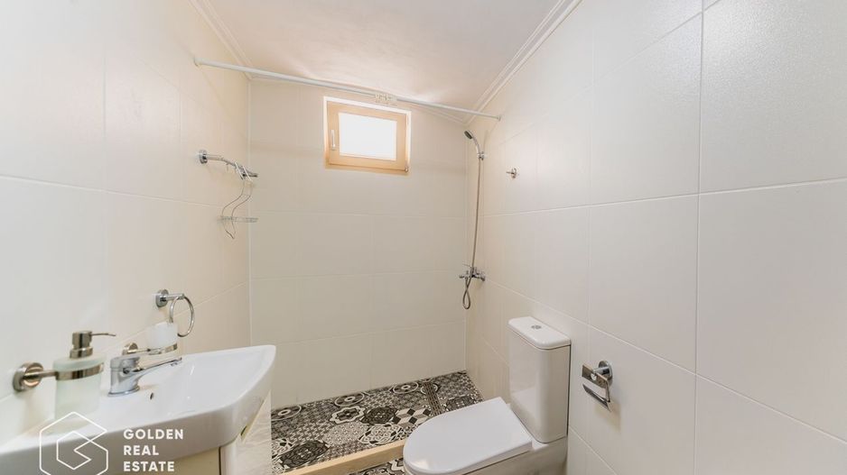 Vila moderna in cartier exclusivist Romanilor, strada 9 Mai Comision 0% - Poză 17