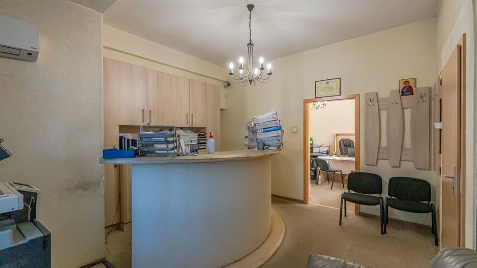 Doua spatii pentru birouri cu acces direct din strada - Poză 6