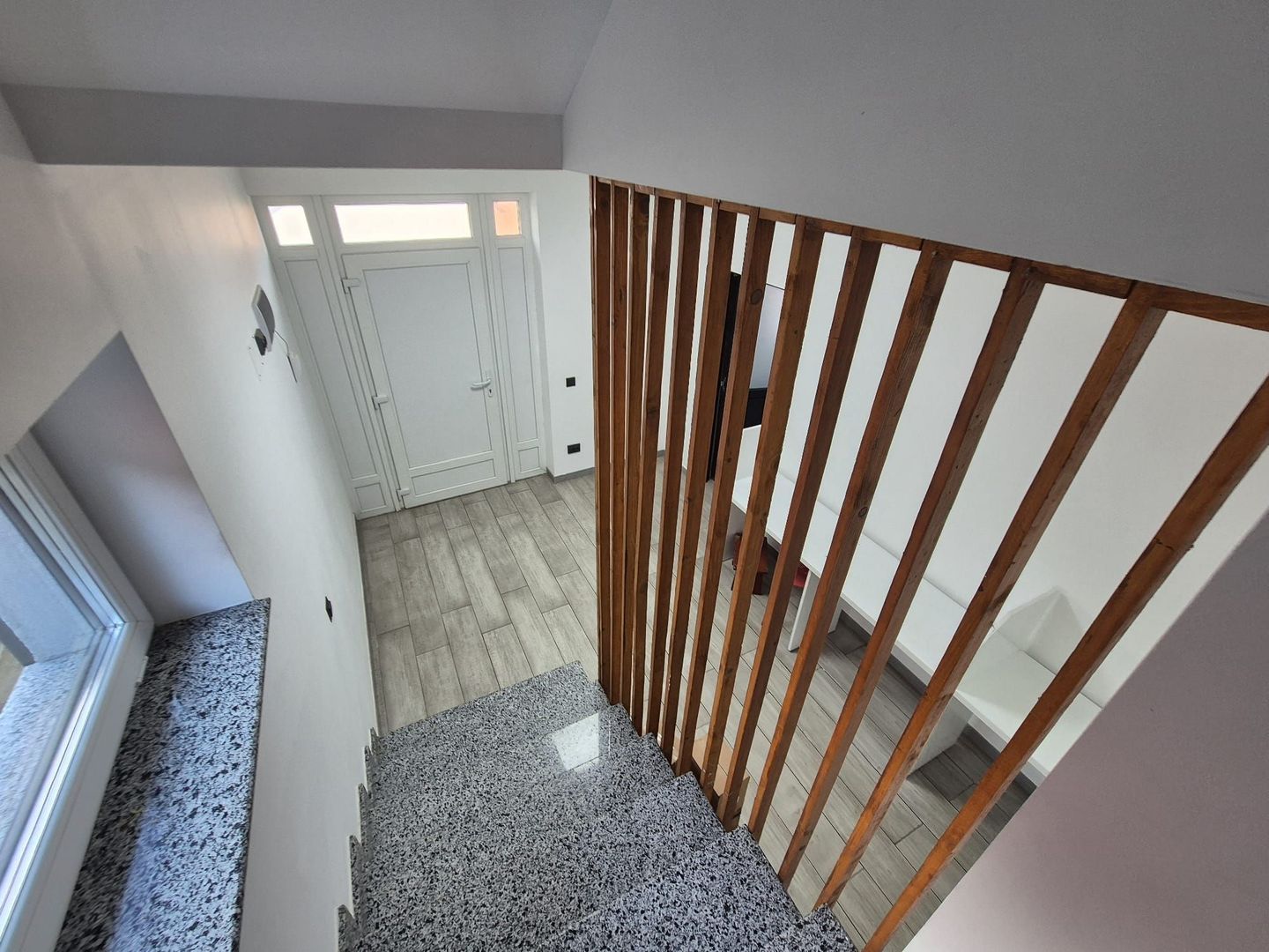 Casa P+2 cu 40 paturi pentru muncitori - Tei - Poză 24