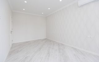 Vânzare, apartament 3 camere, str. Lev Tolstoi, Centru - Poză 2