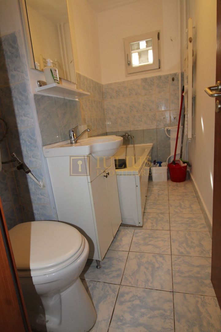 2 camere, vis a vis de Spitalul Judetean, ideal pentru doctori sau studenti - Poză 9