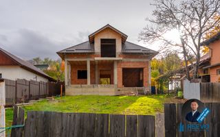 Casa de vânzare, strada Paun Pincio nr. 5, Moinești - Poză 1