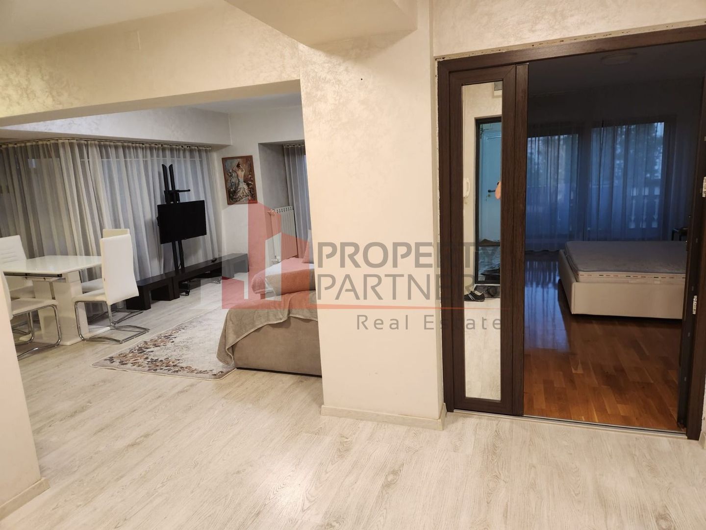 2 camere, 3 balcoane, special, Unirii - Poză 14