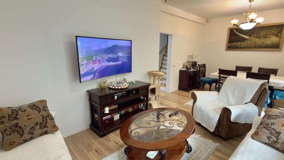 Casa tip duplex, 5 camere, Mogosoaia, P+1+Pod ! - Poză 4