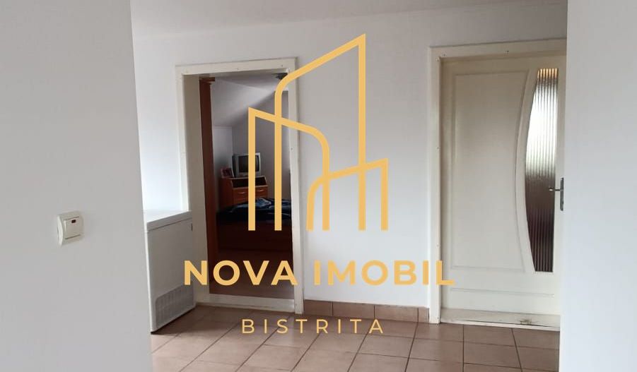 Casa cu spatiu comercial Chintelnic - Poză 11