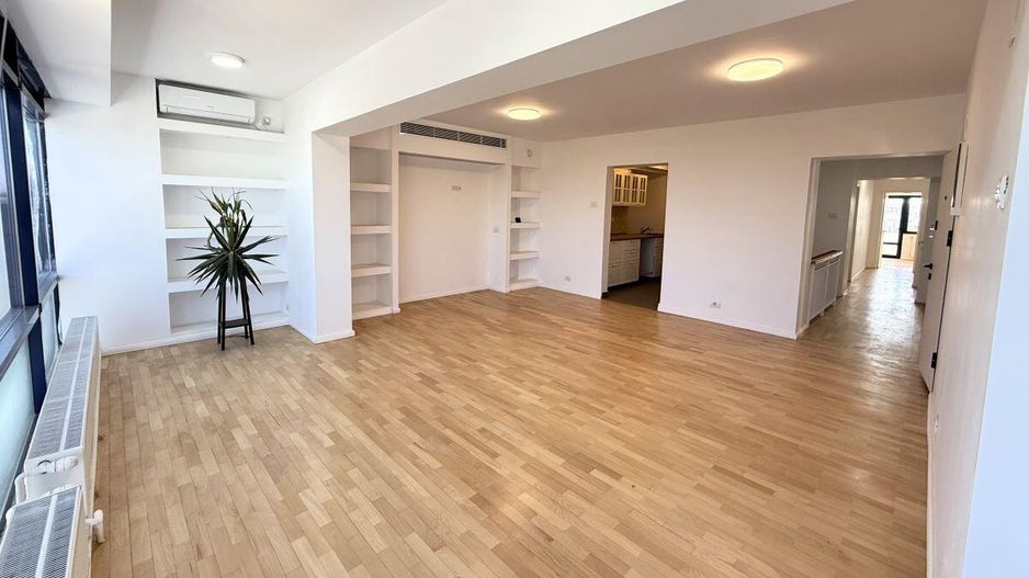 Polona - Duplex 256 mpu, 6 camere, etaje 6+7, panorama, terase 52 mp - Poză 21