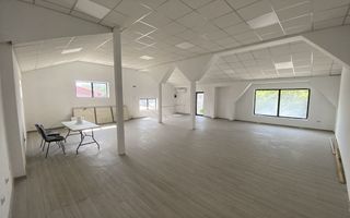 Spațiu comercial ultracentral de închiriat, Răducăneni – 100 mp, vizavi de Poliție - Poză 2