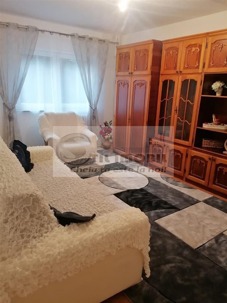 Apartament 2 camere - Zona Nicolina  -  450 Euro - Poză 2