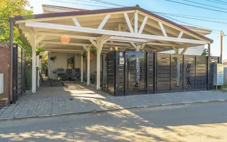 Proprietate premium cu design elegant și multiple upgrade-uri - Poză 25