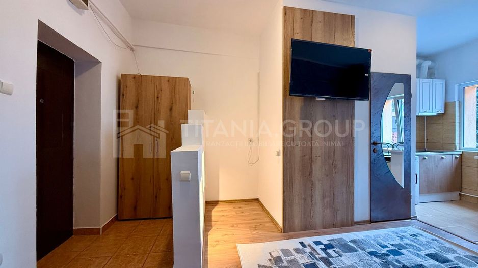 Garsoniera cocheta, mobilata si utilata - langa Afi Mall - Poză 9