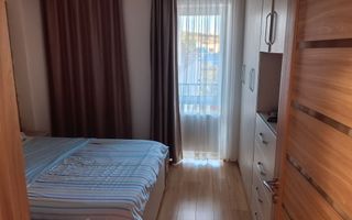 Apartament cu 3 camere, terasă de 30mp cu piscină, 2 parcări subterane - Poză 6
